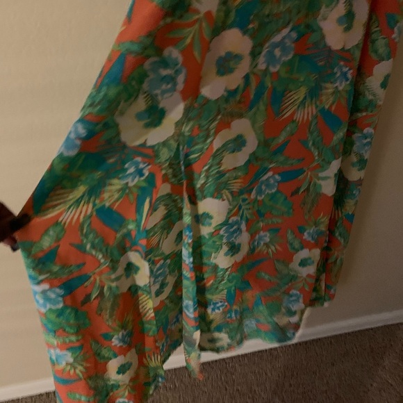 Sundress/ tropical  by Decree XS, front leg splits worn once. - Picture 8 of 14